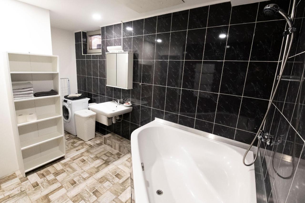 Hostel Vojnik Ngoại thất bức ảnh