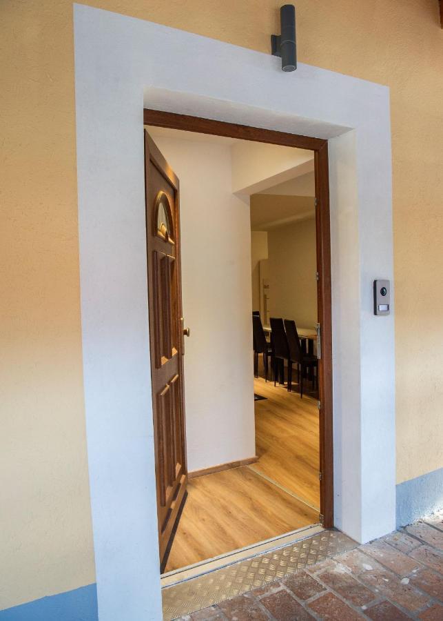 Hostel Vojnik Ngoại thất bức ảnh