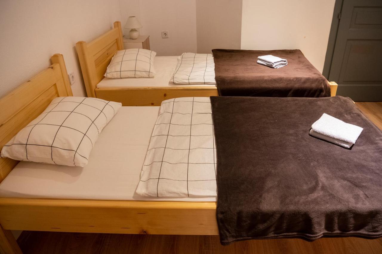 Hostel Vojnik Ngoại thất bức ảnh