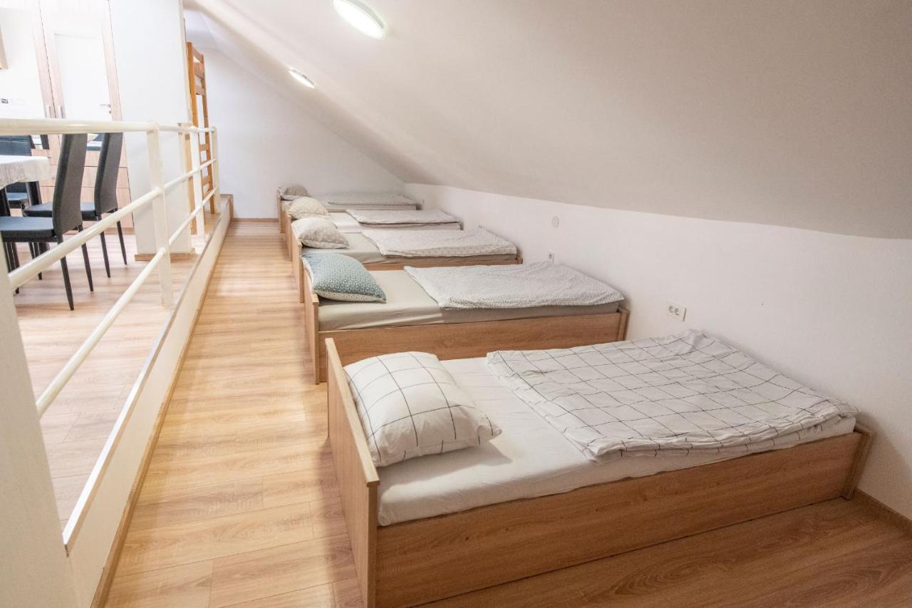 Hostel Vojnik Ngoại thất bức ảnh