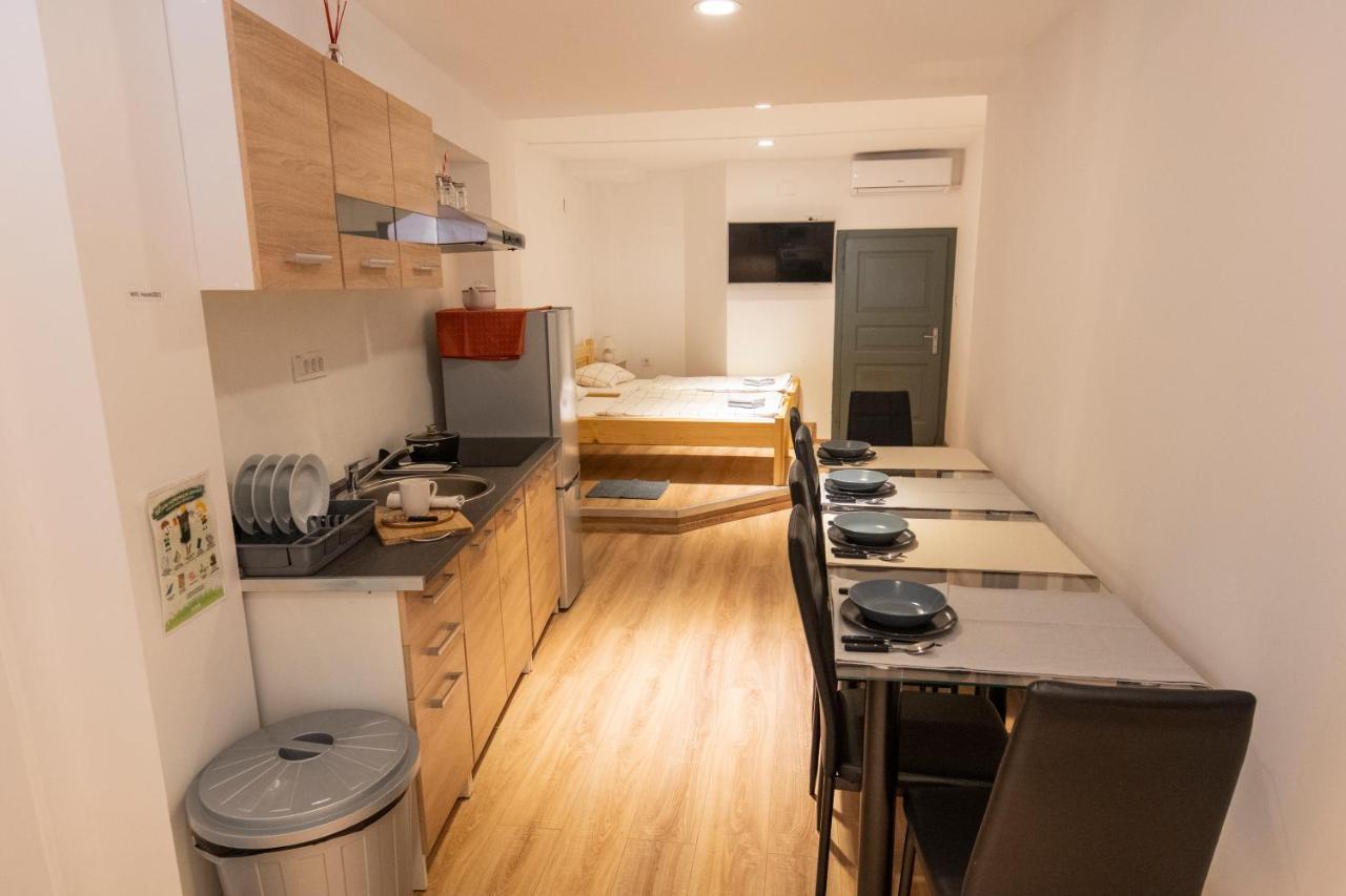 Hostel Vojnik Ngoại thất bức ảnh