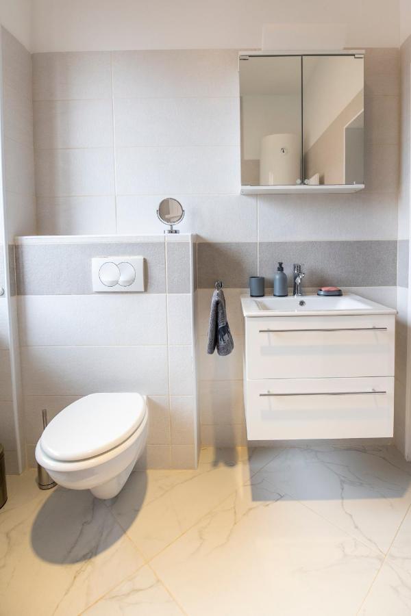 Hostel Vojnik Ngoại thất bức ảnh